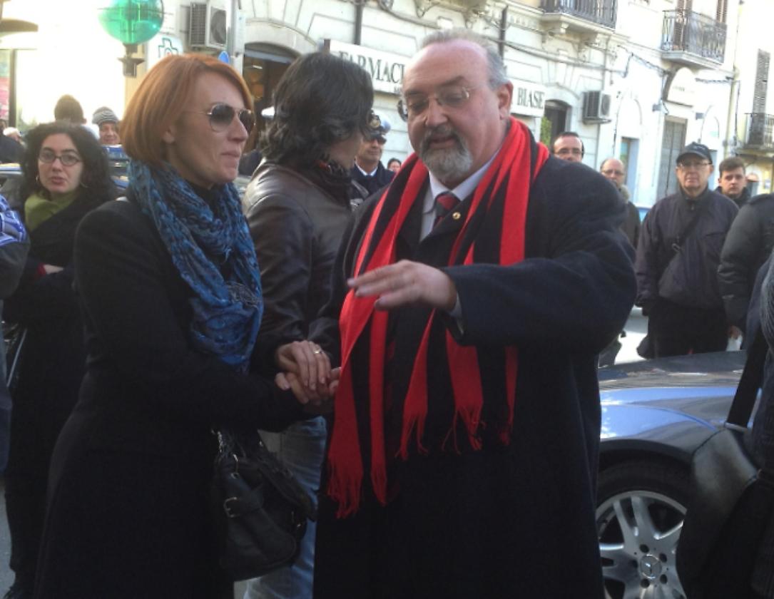Chiara Carpano, moglie di Franco Mancini, ai funerali di Nocera