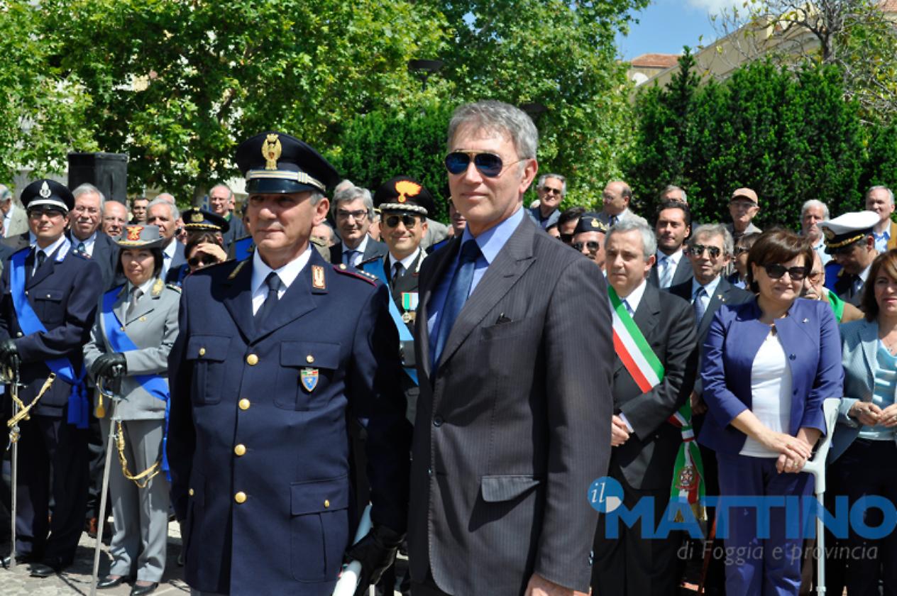 Consegna onorificenza di Cavaliere a Gaetano Gentile