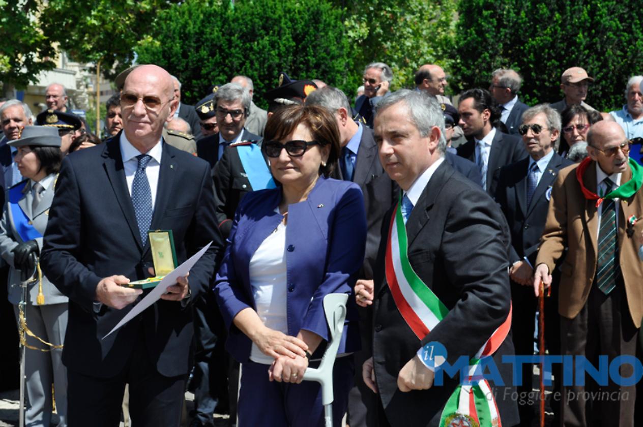 L'onorificenza di Cavaliere ad Alfredo Giordano 