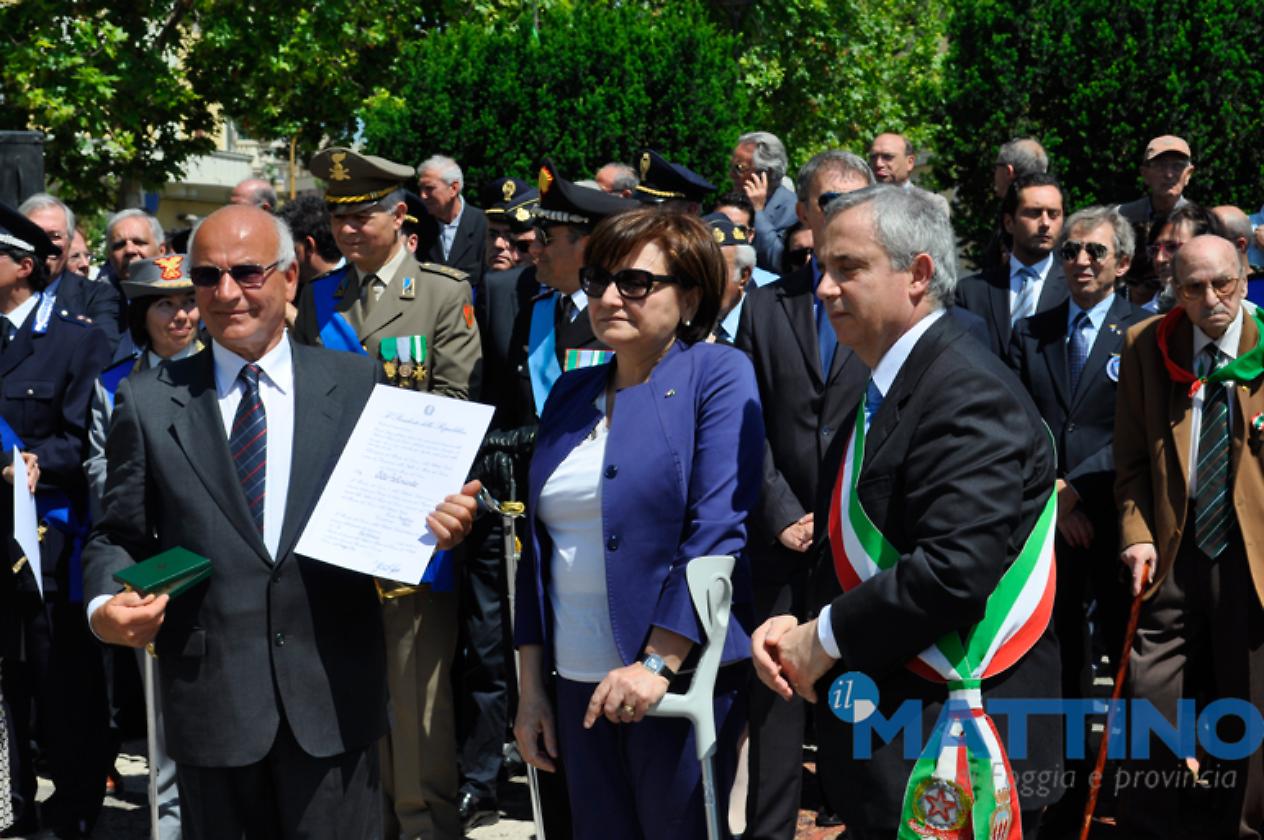 L'onorificenza di Cavaliere ad Aldo Solimando