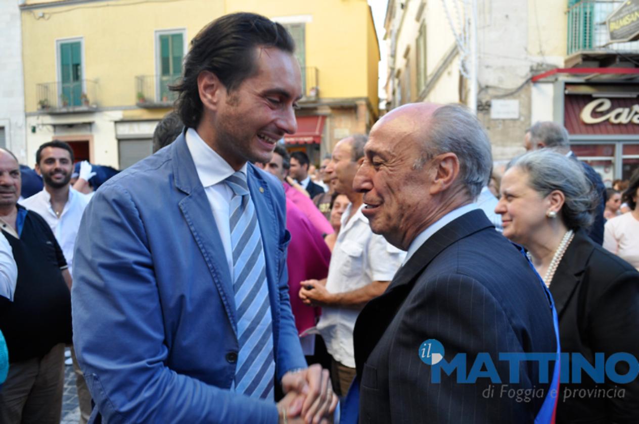 Abbracci di stima