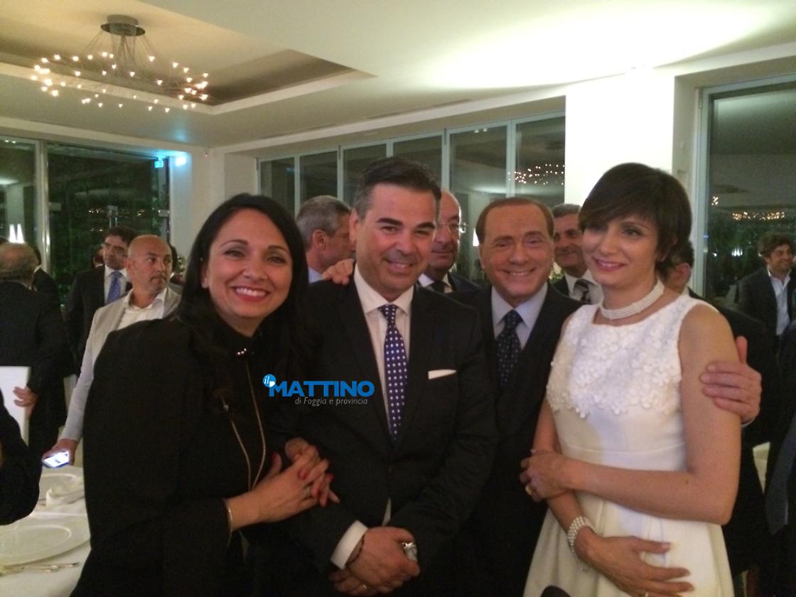 Berlusconi con Landella, Daniela e Michaela Di Donna