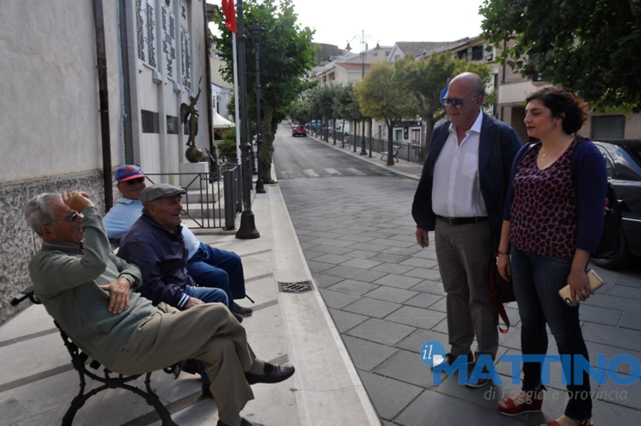 Tra la gente