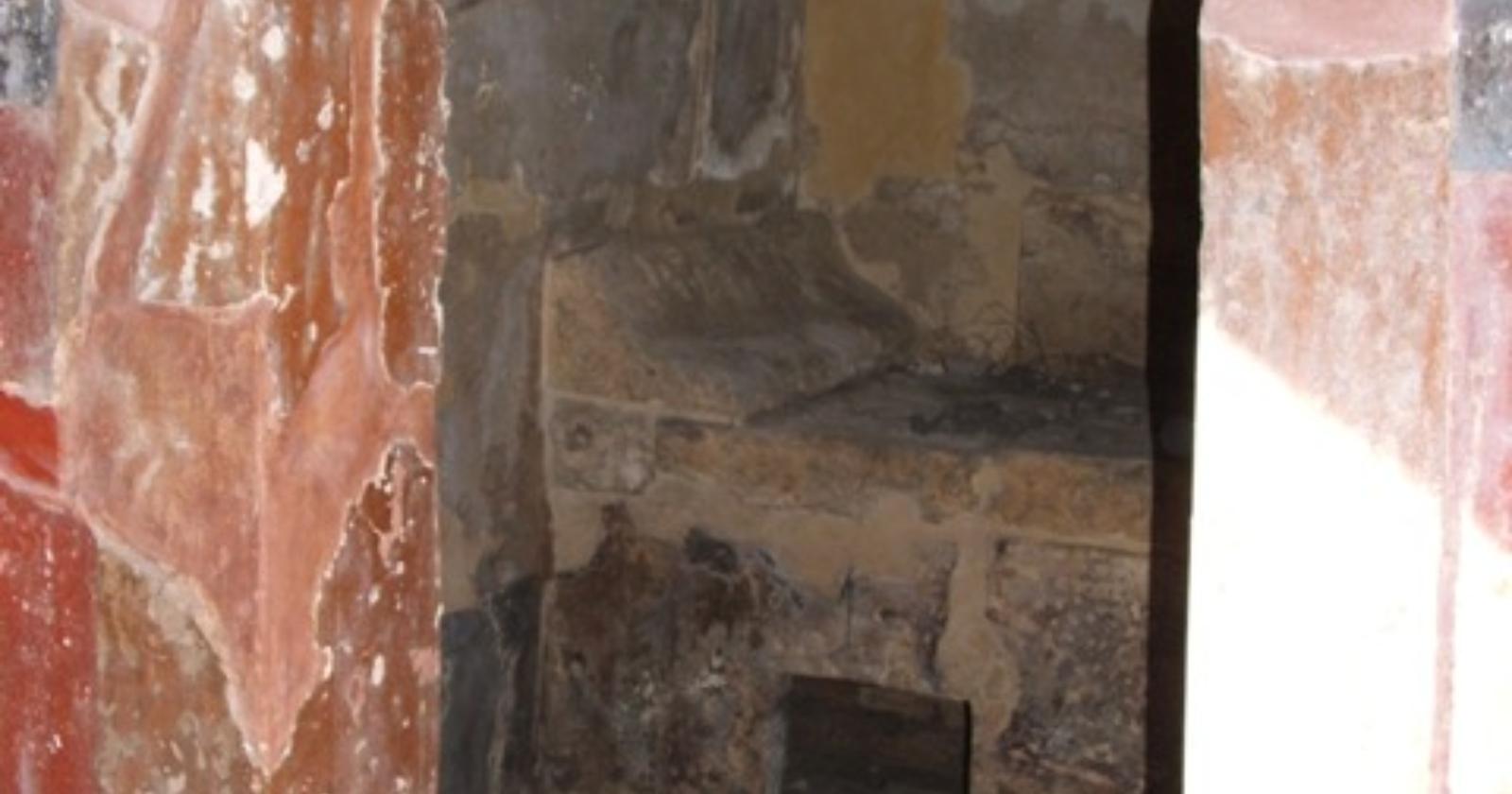 Sfregio alla Storia di Capitanata: profanata "la Tomba della Medusa"