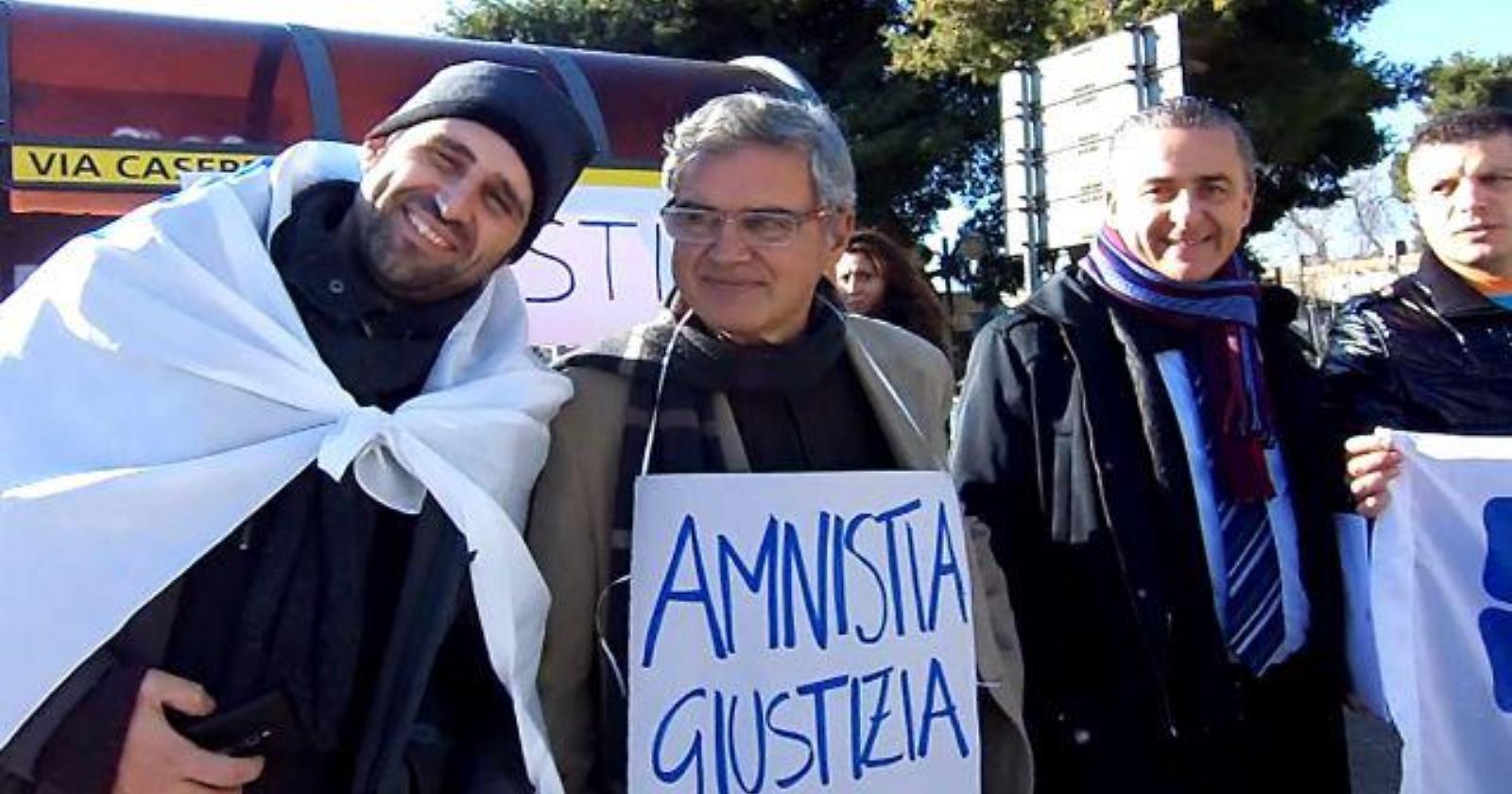 Gesù Bambino? Una bimba di 10 giorni che si trova rinchiusa nel carcere di Foggia
