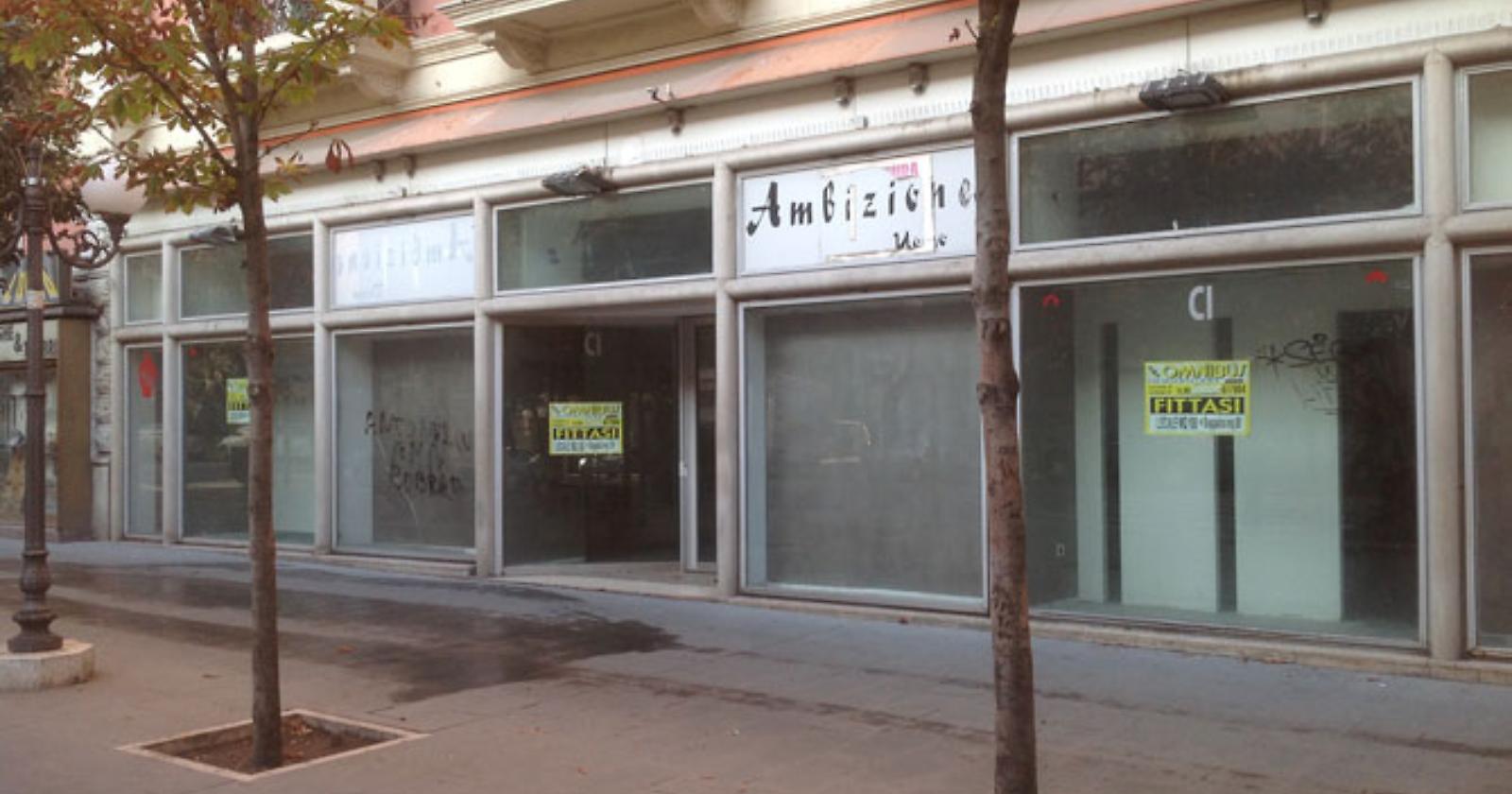 Quartiere Ferrovia, commercianti: «Riprendiamoci il Viale  entrando a comprare nei negozi italiani»