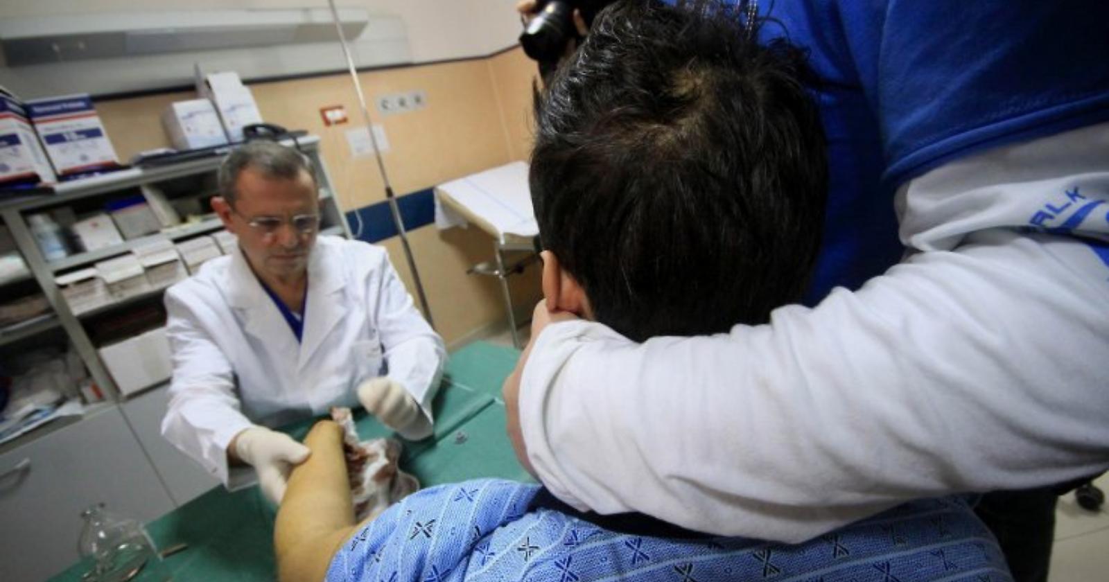 Botti di fine anno, tredici feriti in tutta la provincia di Foggia: un uomo ha perso una mano