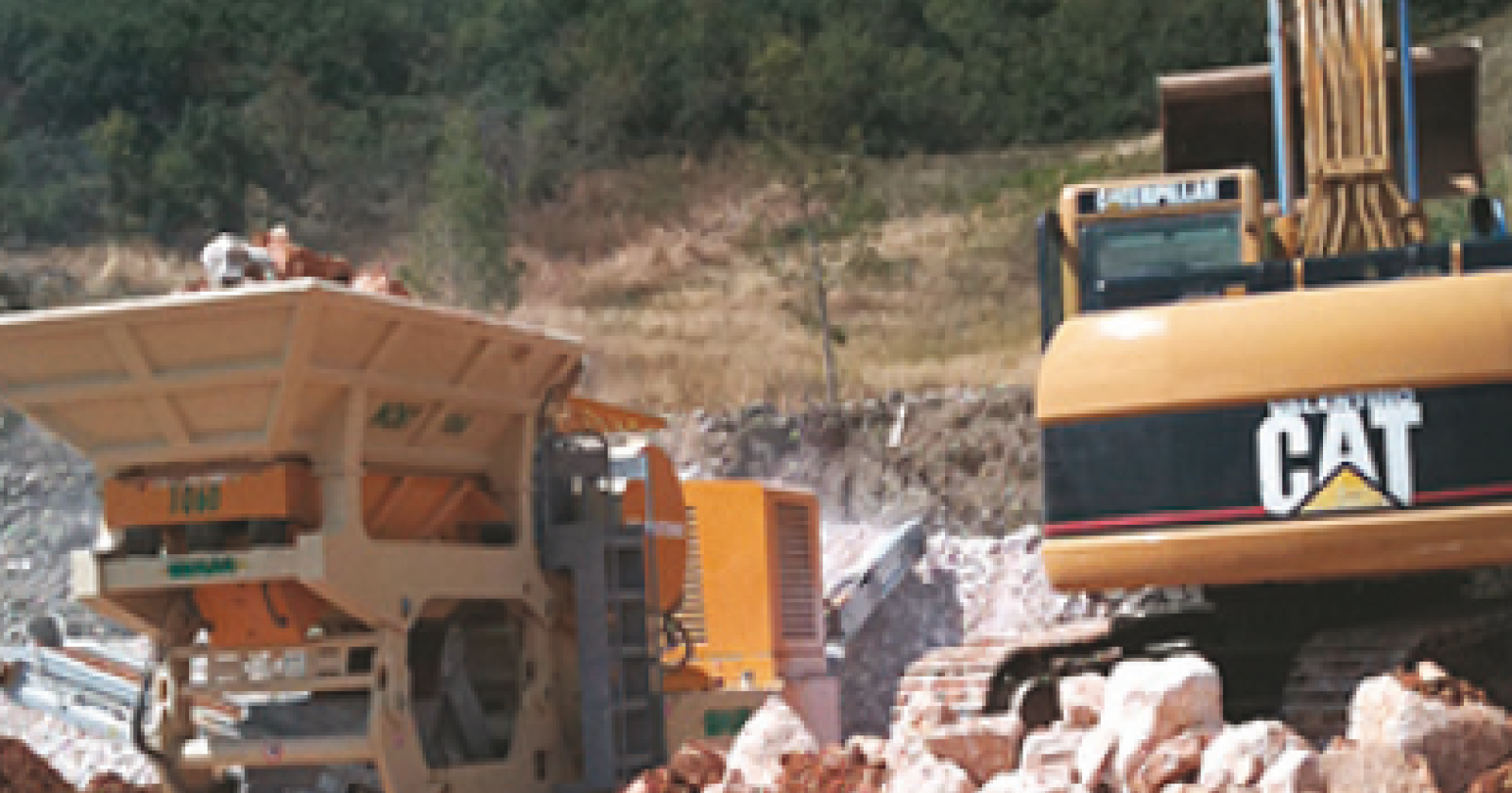 Volturino e Motta si ribellano ad una megadiscarica di rifiuti