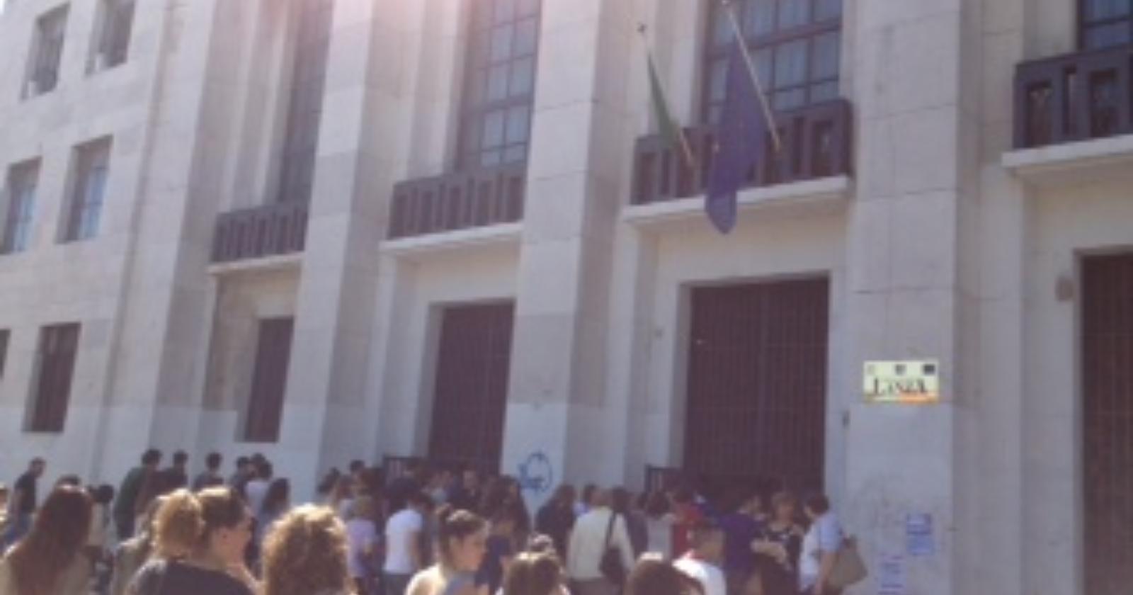 Riecco la Maturità, questa mattina l'inizio degli esami con la prova d'italiano