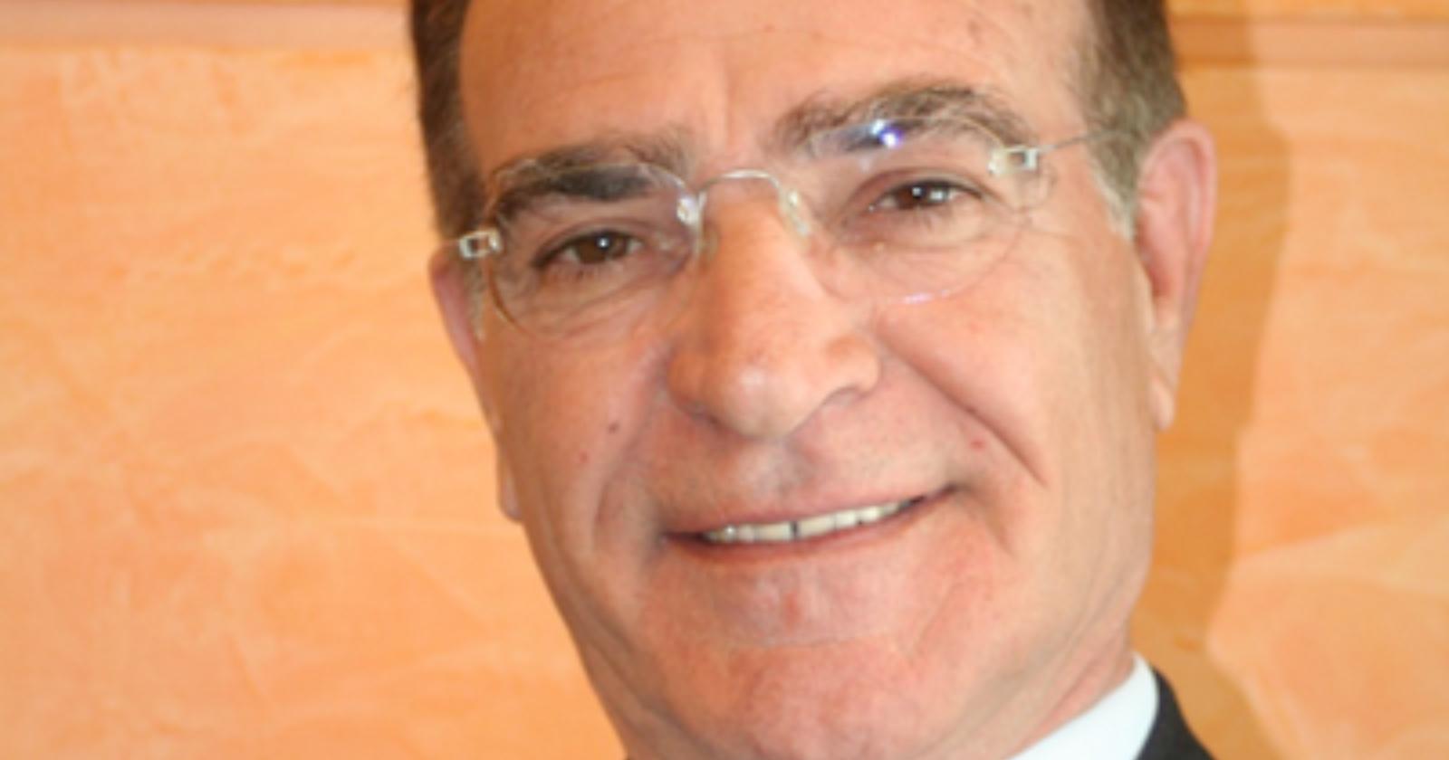 Unione dei Reali Siti, Capuozzo batte cassa 