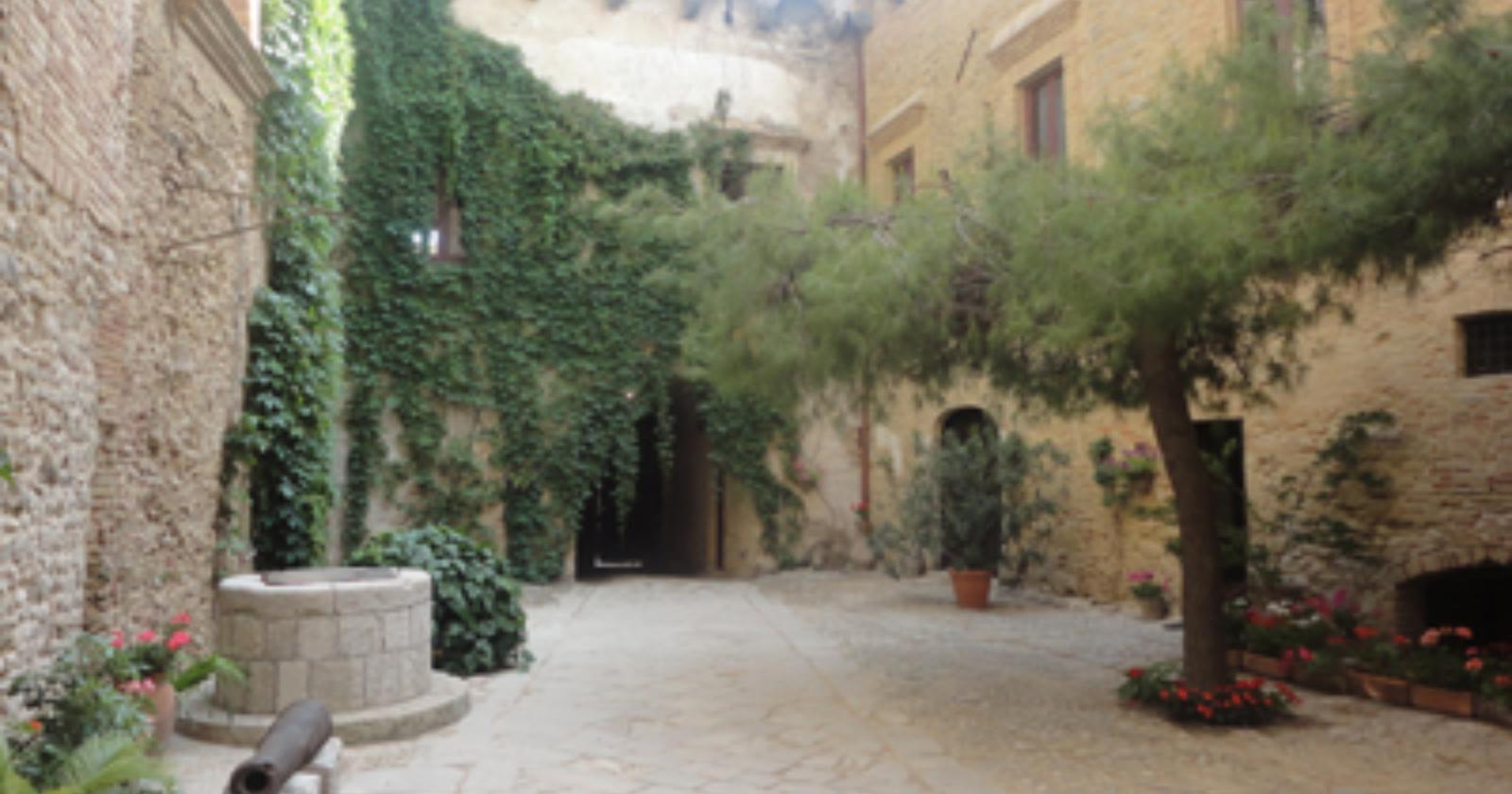 Benvenuti a castello, dove la cultura interloquisce con cittadini e istituzioni