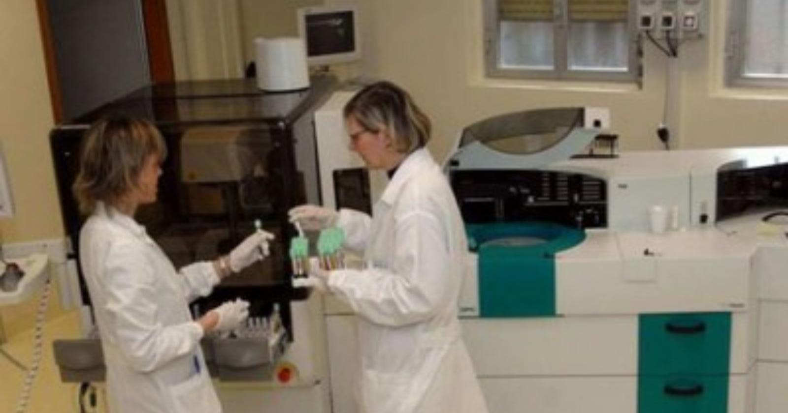 Da domani laboratori analisi privati a rischio chiusura in Puglia
