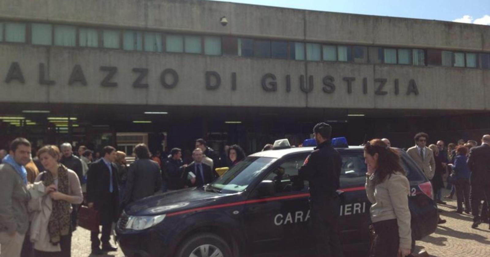 Ennesimo allarme bomba in Tribunale