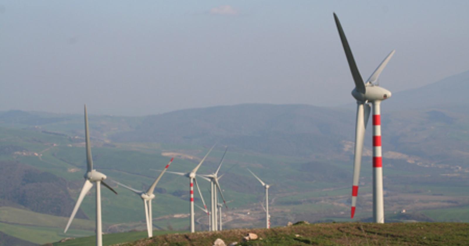 La Regione Puglia mette un freno all'eolico: no a nuove pale RTN, Renvico, Wind Energy in provincia di Foggia