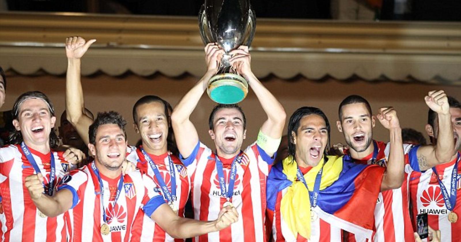 L'Atletico Madrid da Mongelli, prima dell'incontro con il Foggia