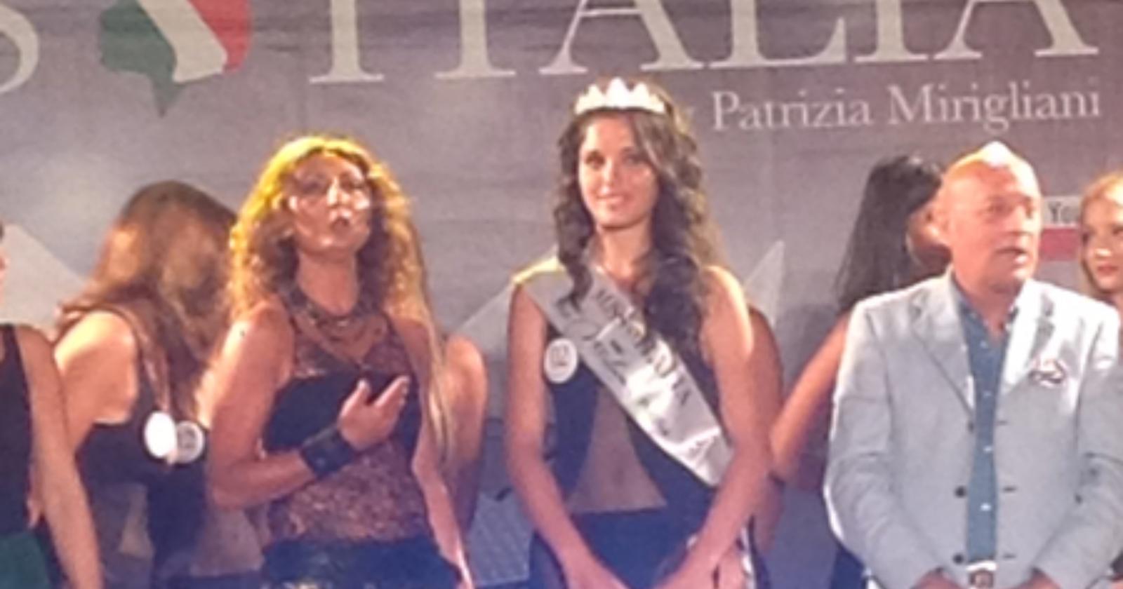 Bella, 18 anni, manfredoniana: Rosa Fariello promossa alle finali di Miss Italia