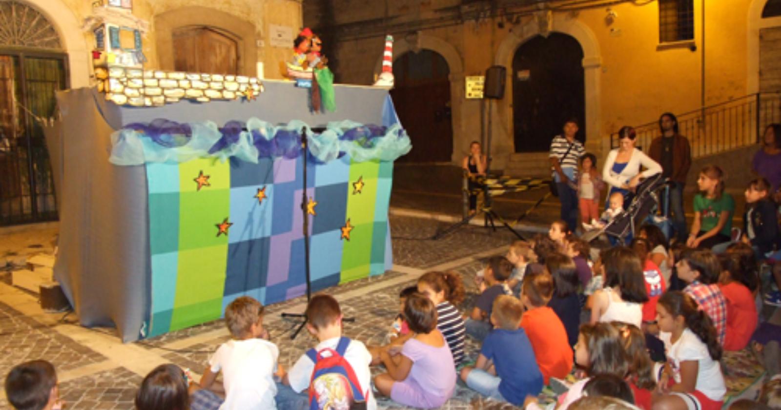Tra trampolieri e saltimbanchi il “Foggia Teatro Festival” fa girare la testa a tutti!