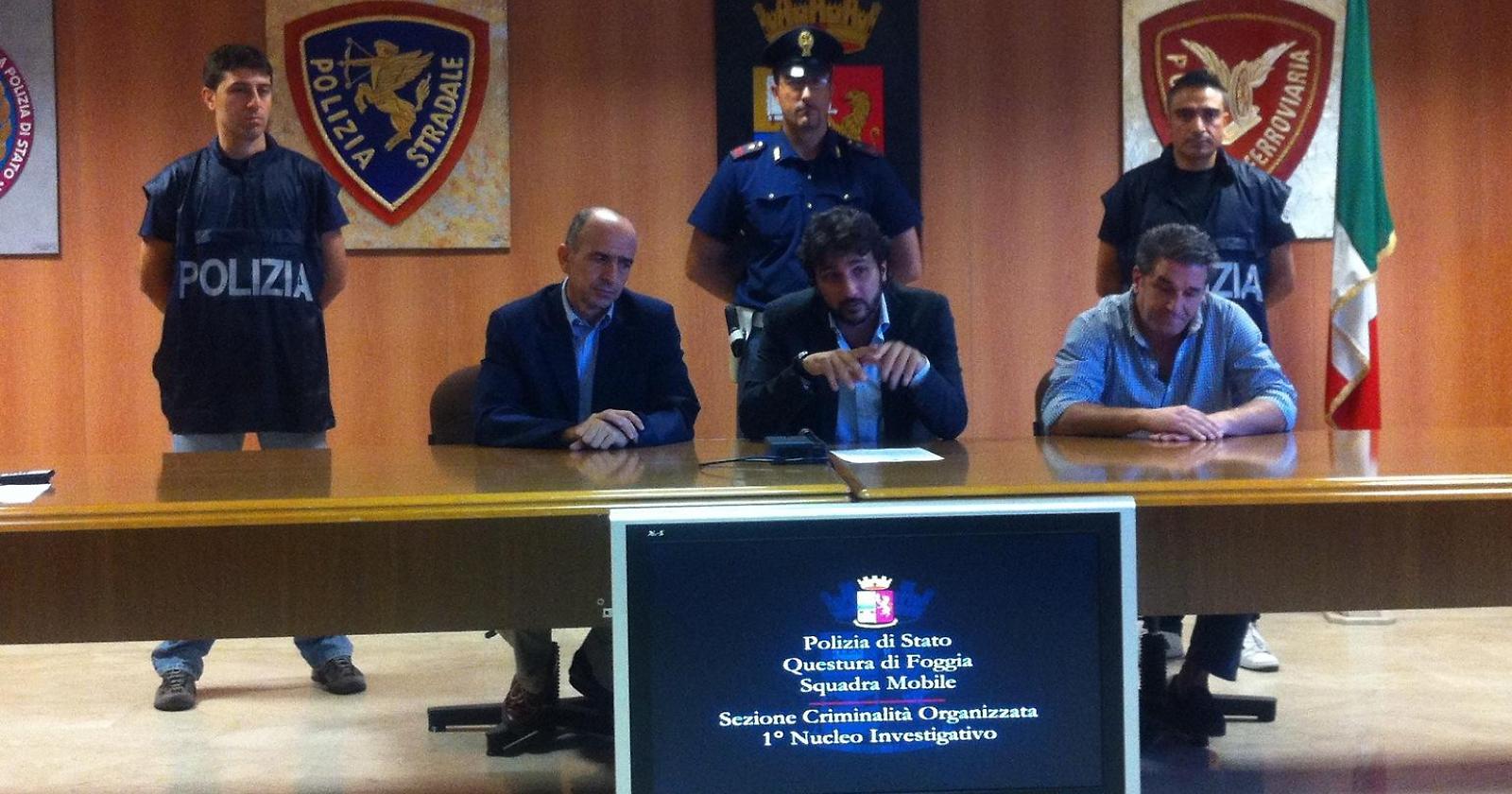 La vittima gli chiede pietà ma lui spara ancora: arrestato 24enne