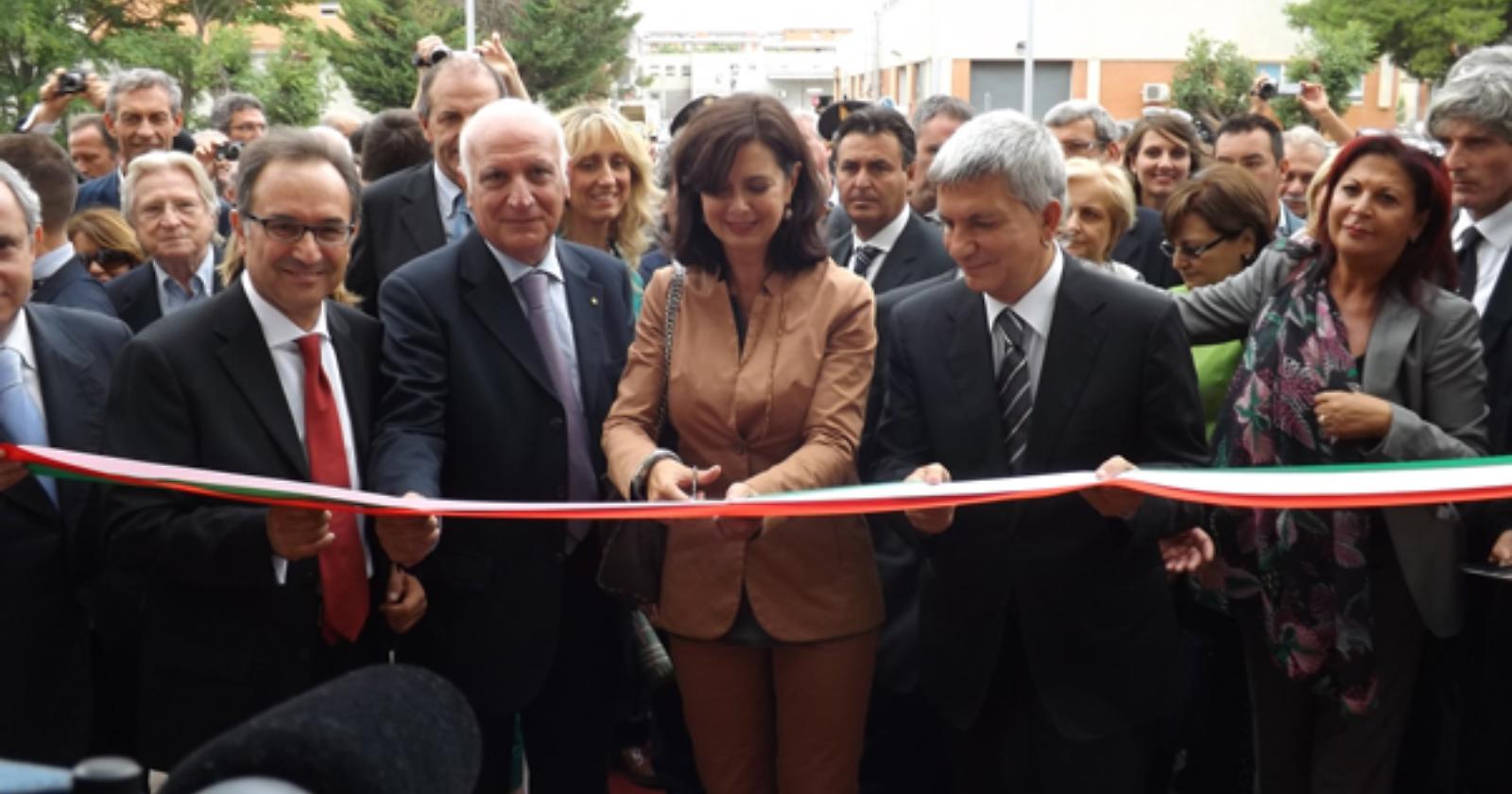 La Boldrini taglia il nastro del Polo Bio-Medico di Foggia