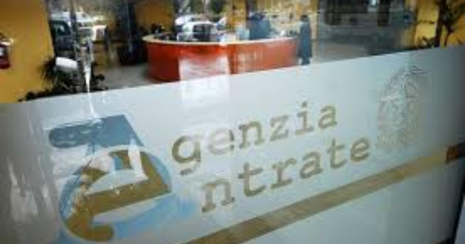Non avete dichiarato tutti i redditi del 2014? Incombe l'Agenzia delle entrate