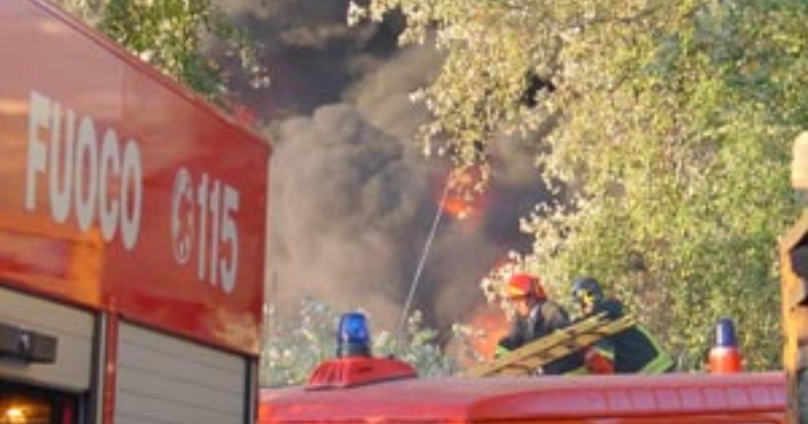 Capitanata, emergenza incendi: 25 interventi dei Vigili del Fuoco 