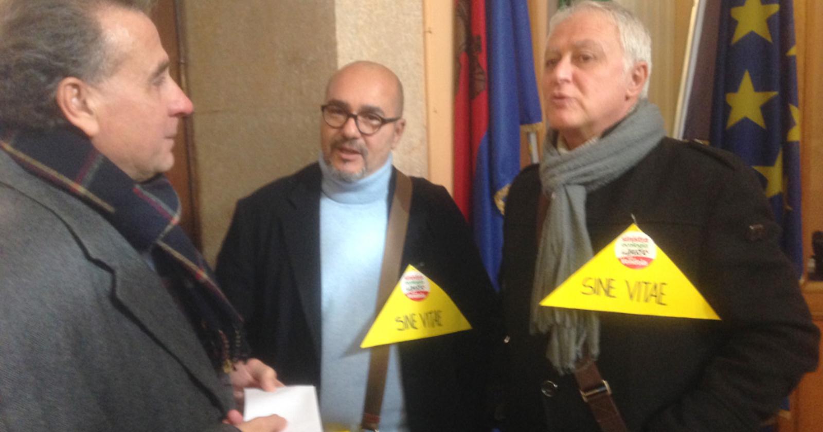 In Consiglio Comunale a Foggia è guerra di religione