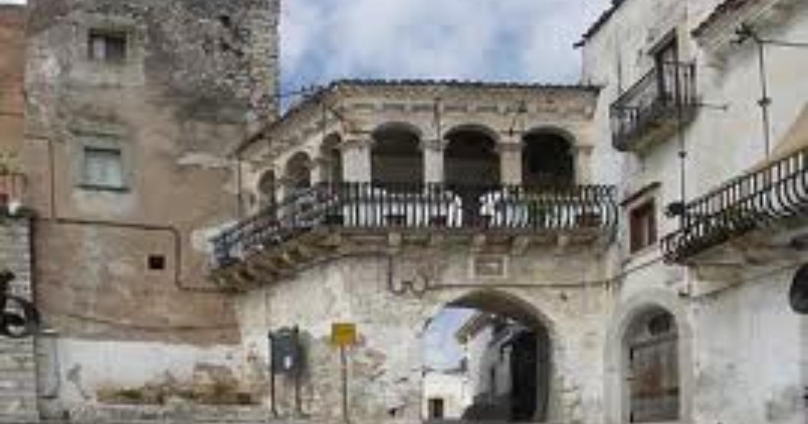 Rignano Garganico: colpi di fucile contro auto del consigliere comunale Resta 