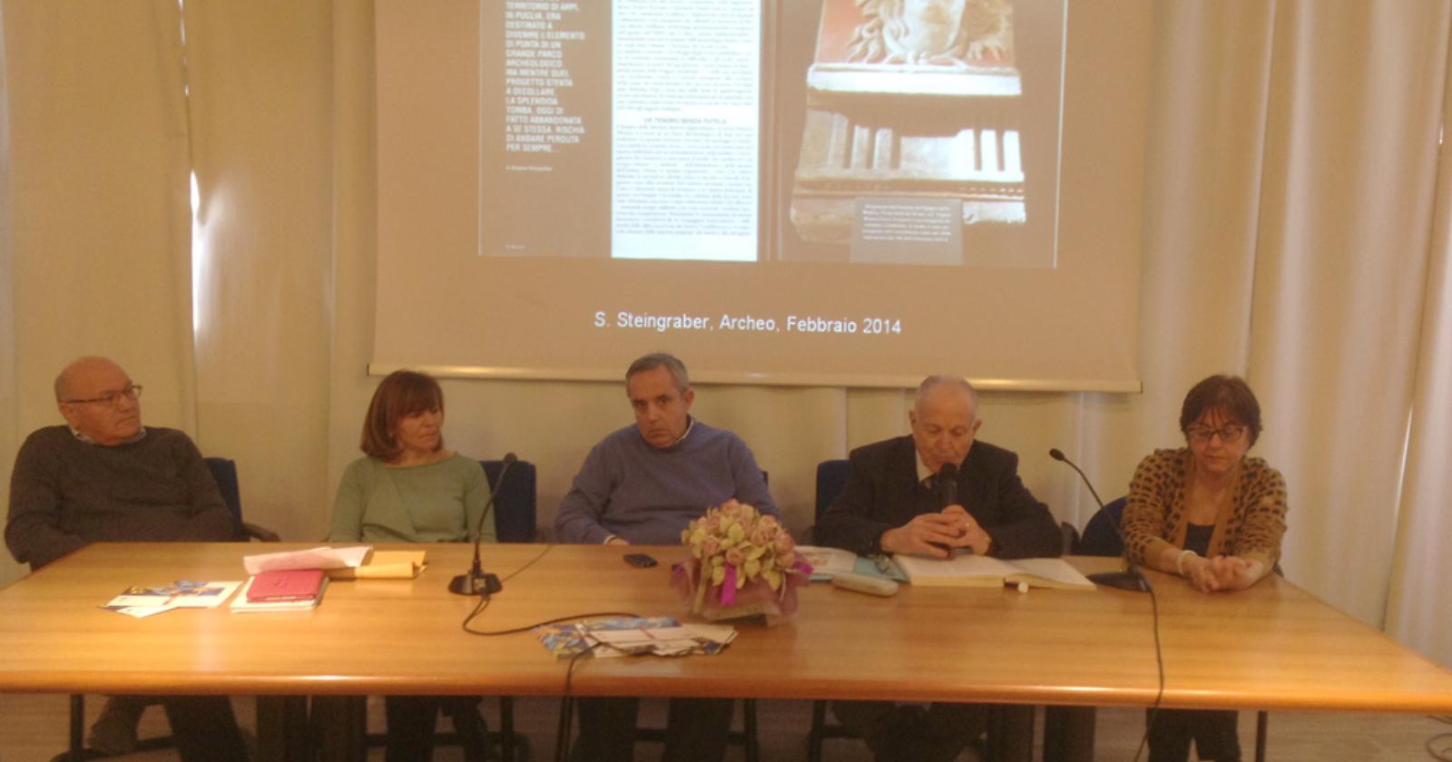 Antica Arpi, missione "Medusa" per Colomba Mongiello e Gianni Mongelli
