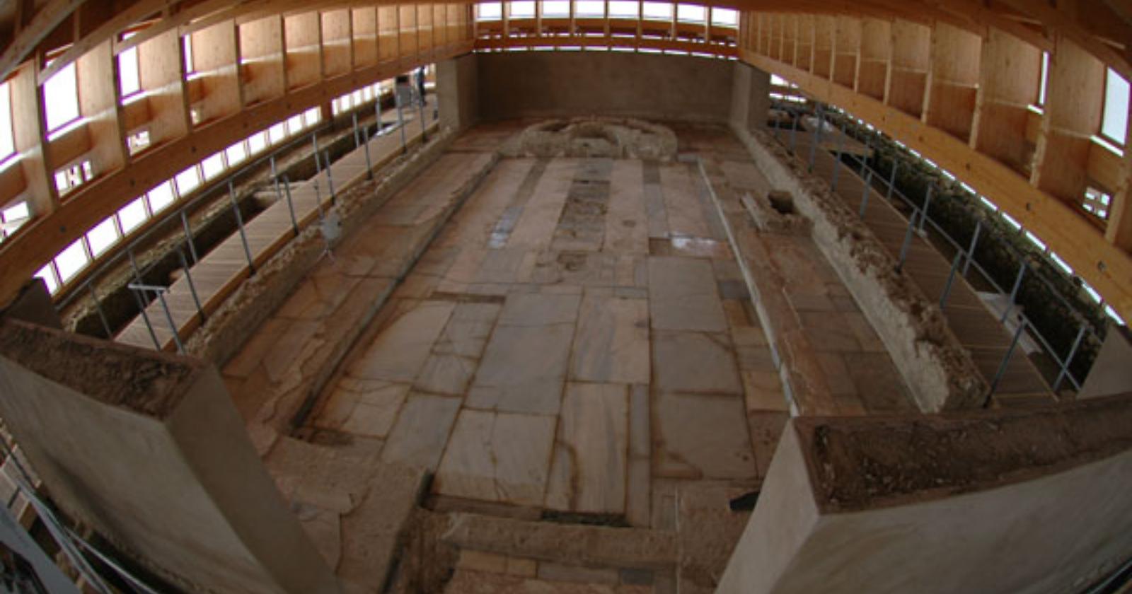 Oggi, 23 febbraio 2003, inizia la campagna di scavo della villa tardoantica di Faragola ad Ascoli: uno dei grandi tesori della storia dauna