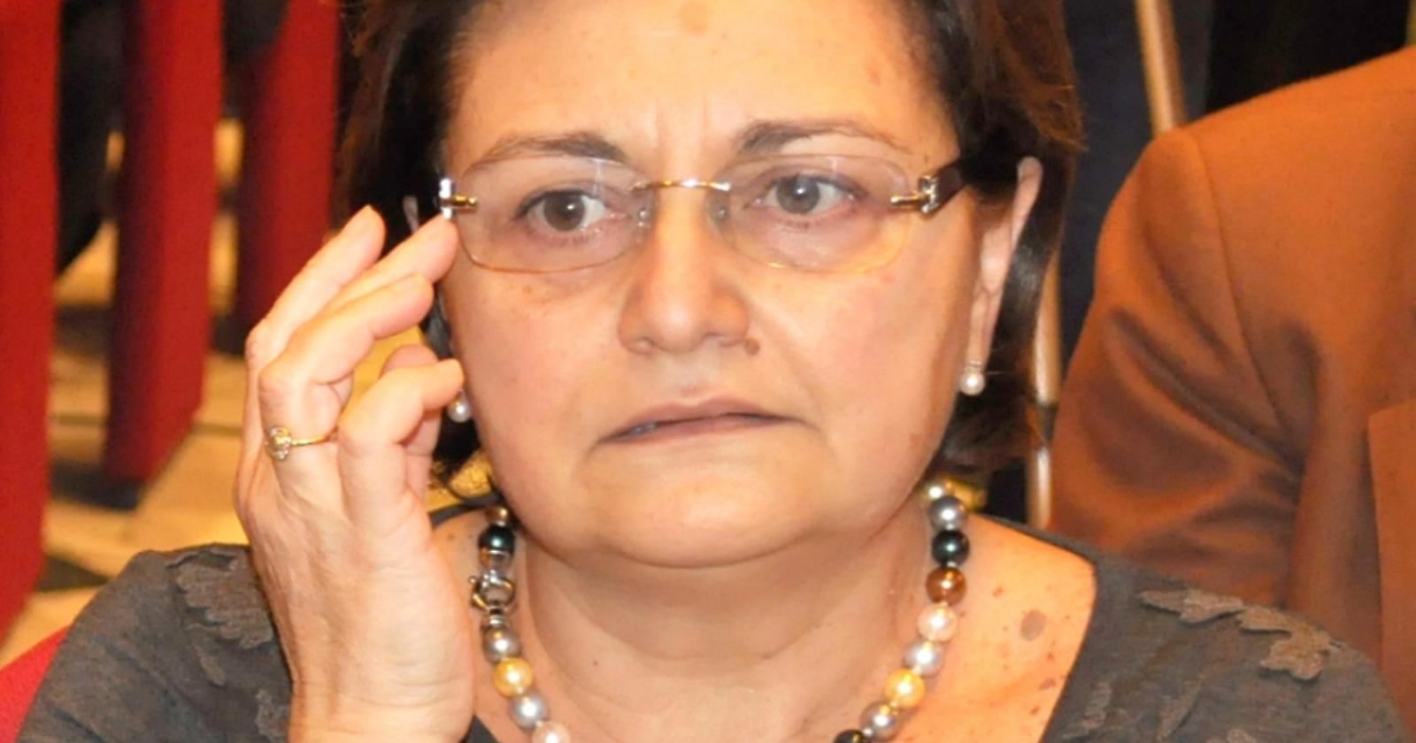 Maria Luisa, che succede in Prefettura?