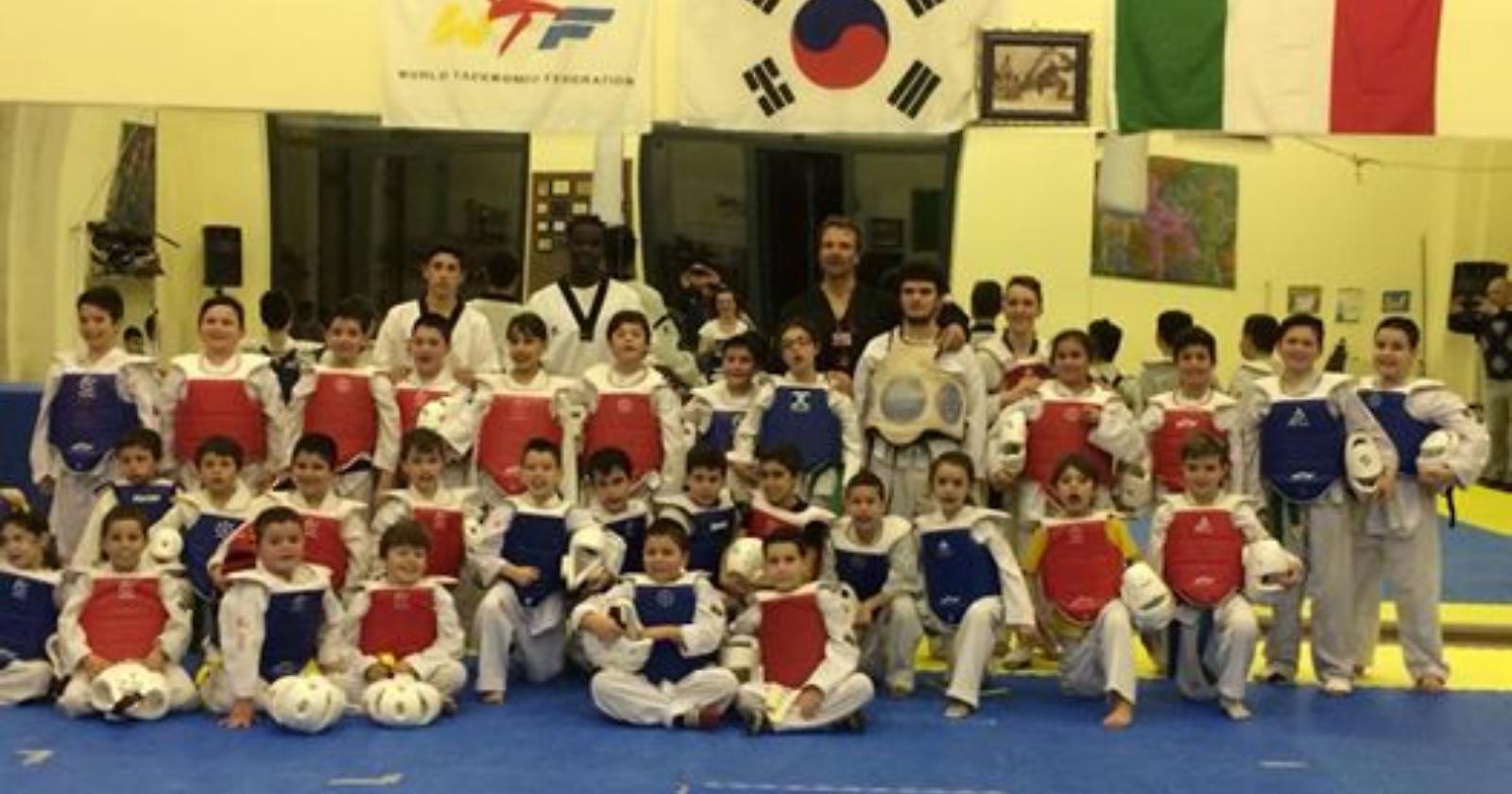 I piccoli del Centro Taekwondo Foggia non deludono: otto medaglie a Bari