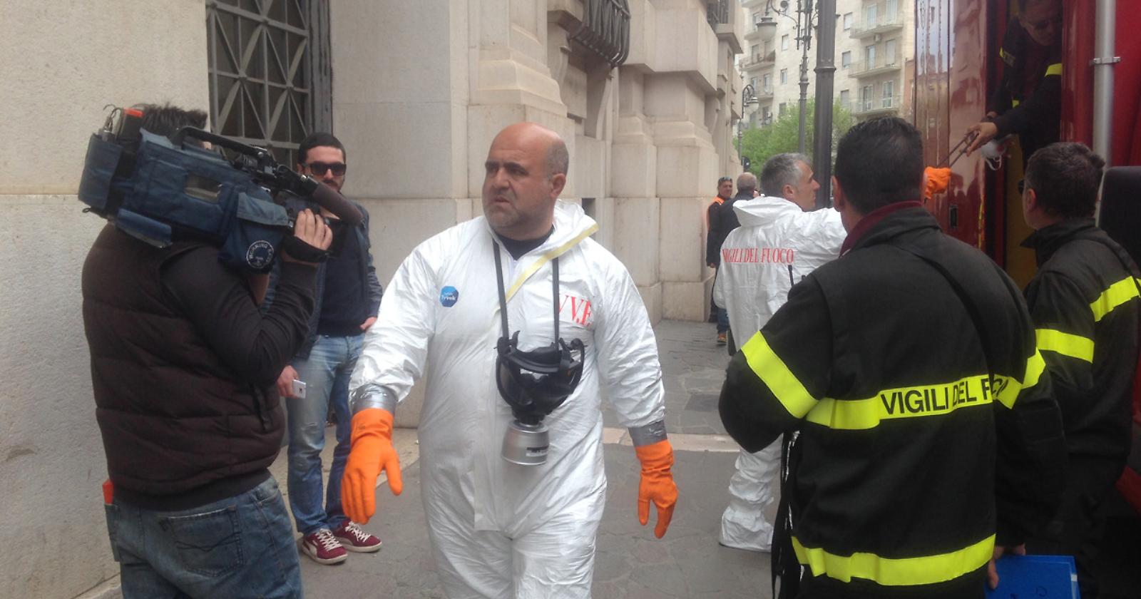 Va di moda recapitare polvere sospetta: ora il destinatario è il Comando dei Vigili