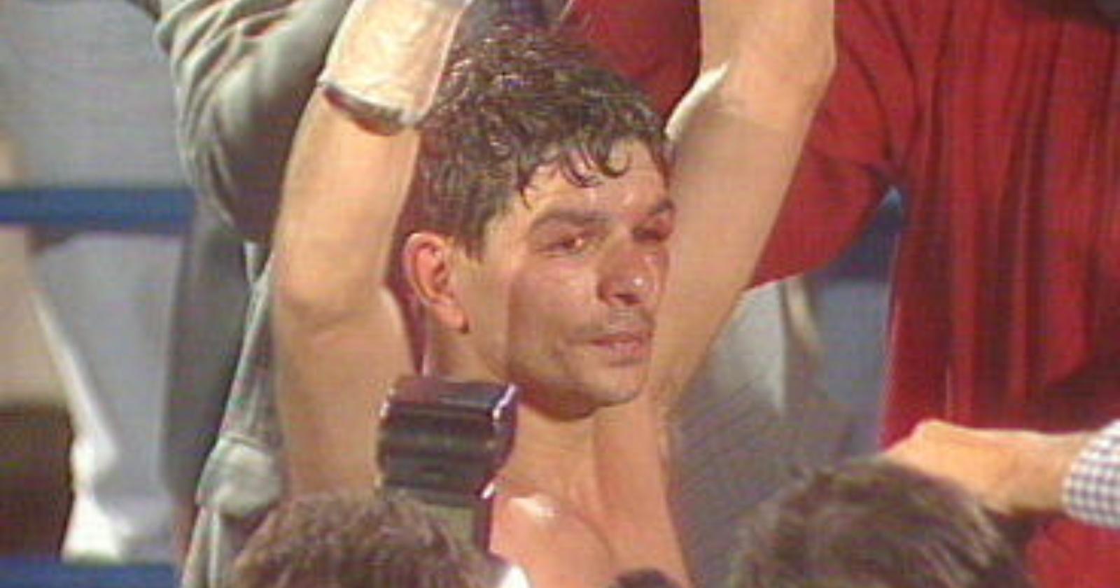 Oggi, 19 aprile 1997, il pugile sanseverese Luigi Castiglione è campione del mondo