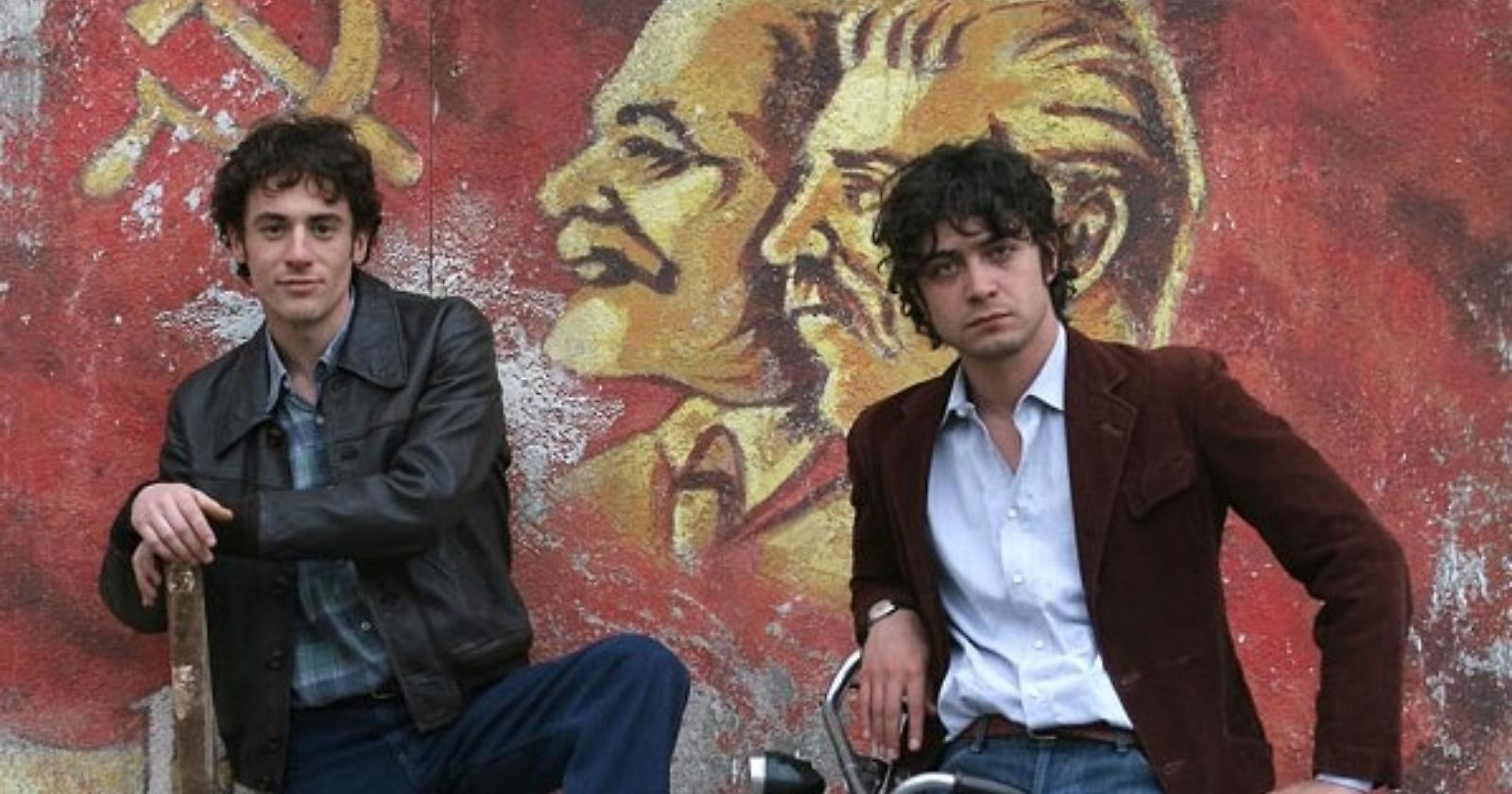 Oggi, 20 aprile 2007, esce nelle sale "Mio fratello è figlio unico" girato a Segezia e a Borgo Cervaro