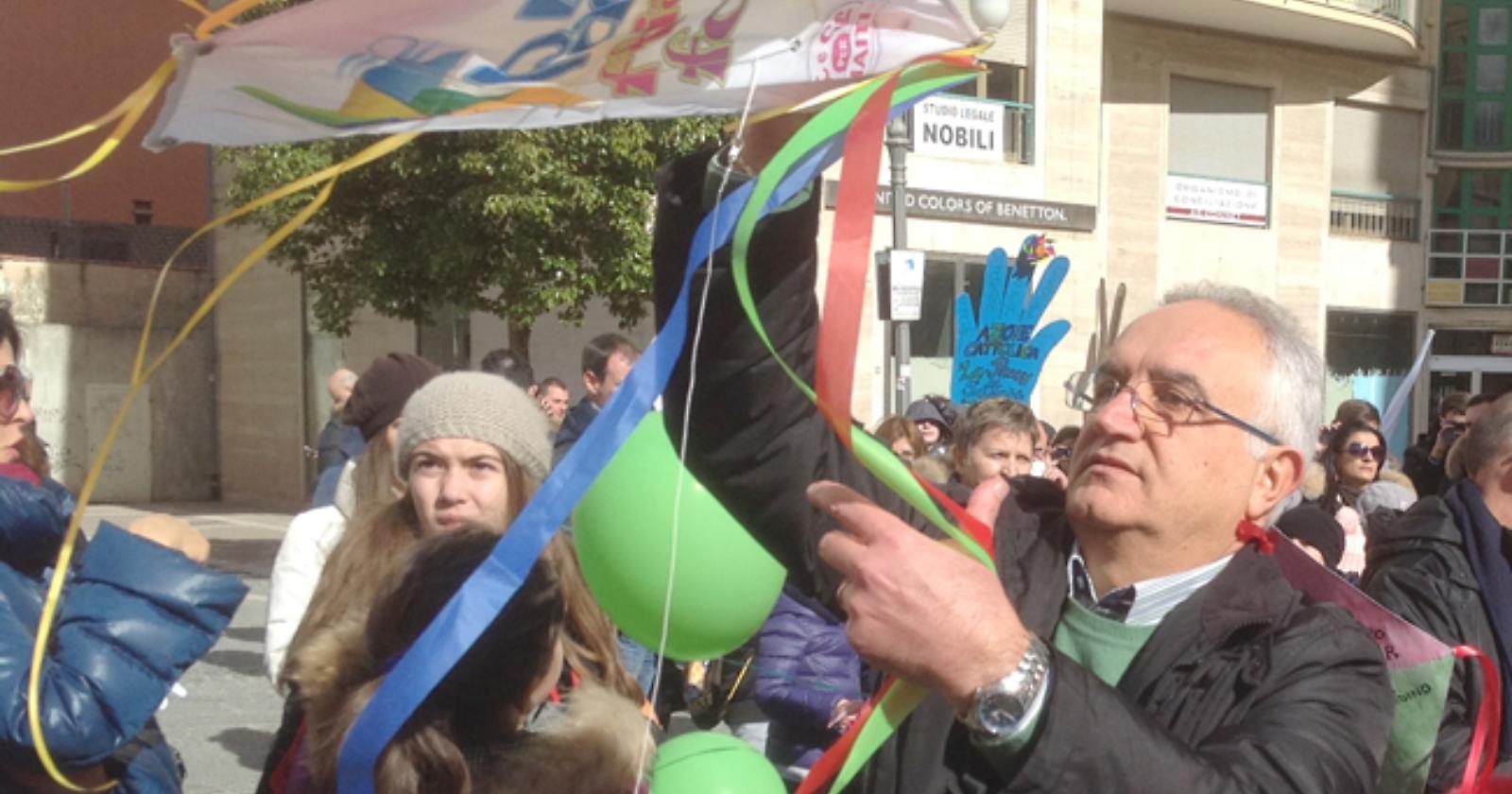 «Chi ci dà una mano per aiutare i bambini ucraini?»