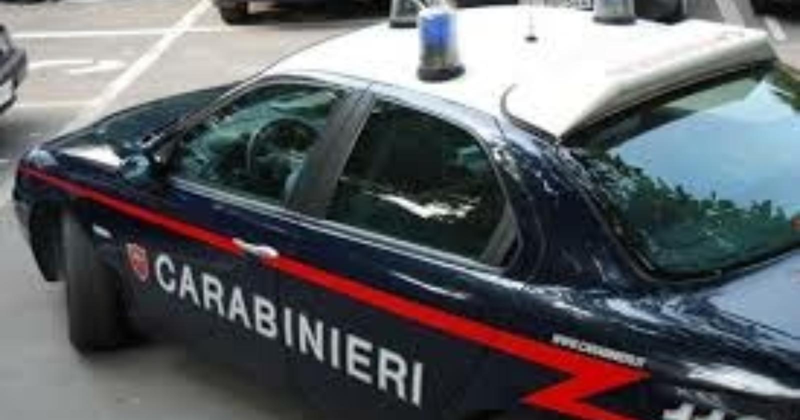 Conflitto a fuoco nella piazza centrale di Cagnano Varano: carabiniere in gravissime condizioni
