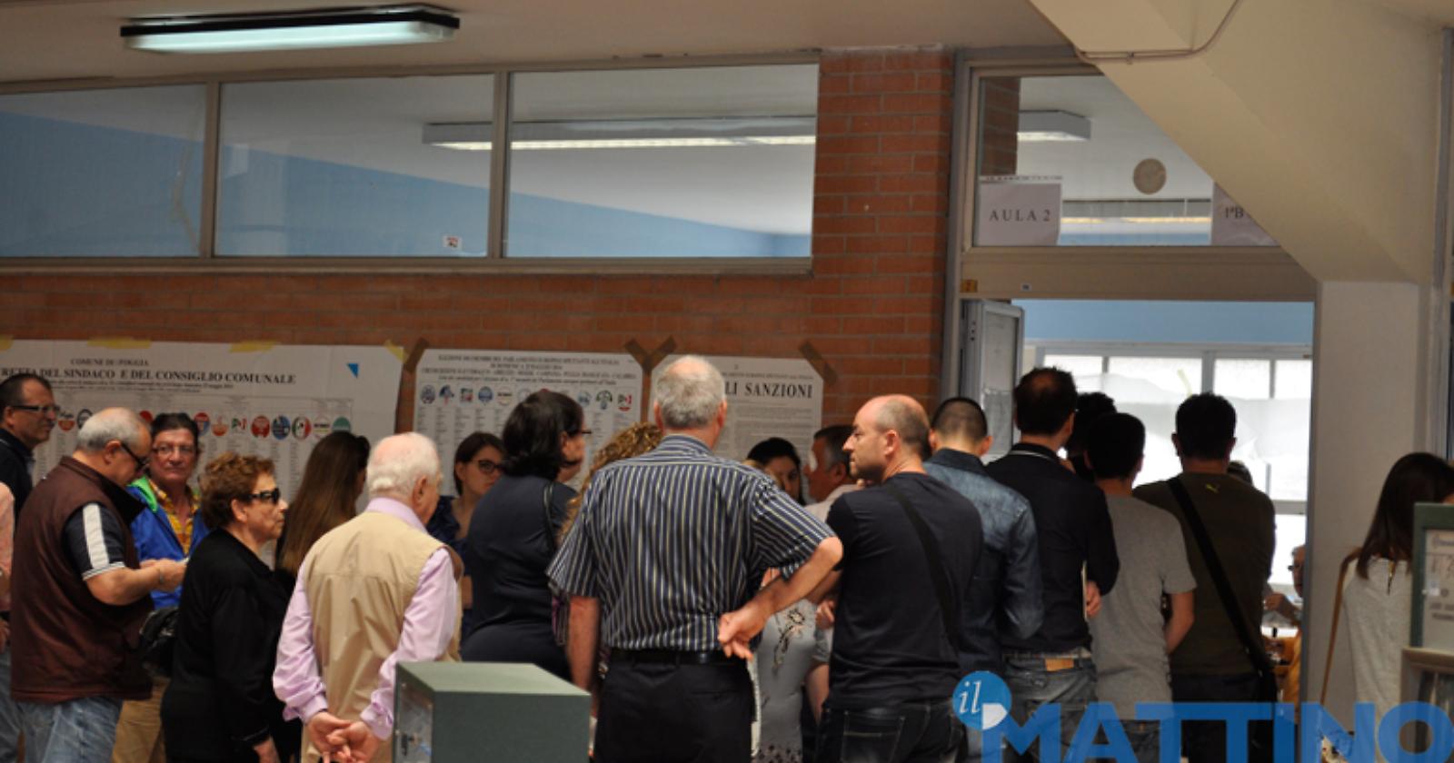 Foggia, cala l'affluenza alle urne: alle 19 aveva votato il 51,19%