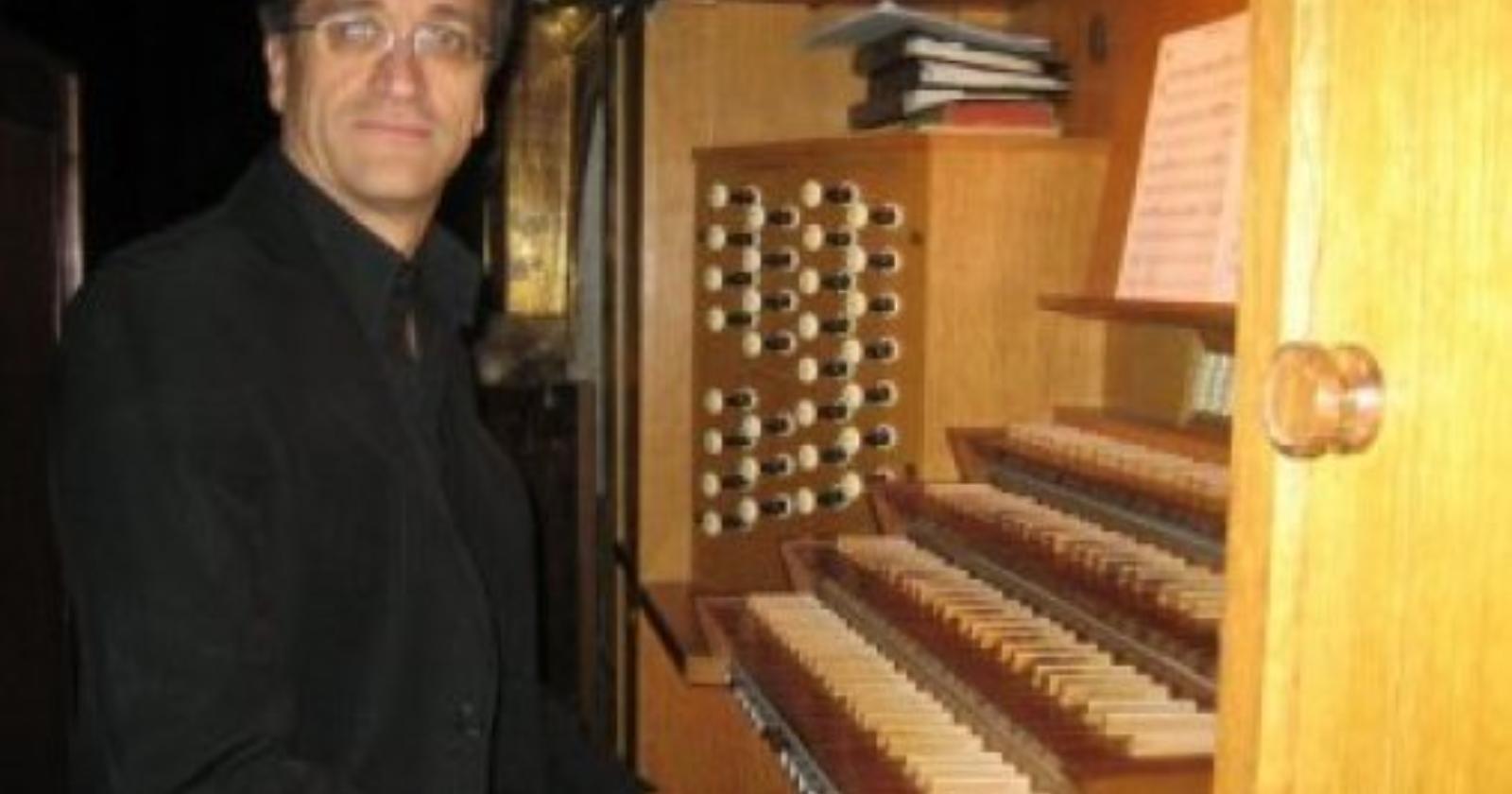 Di Lernia confermato alla guida del Conservatorio Giordano