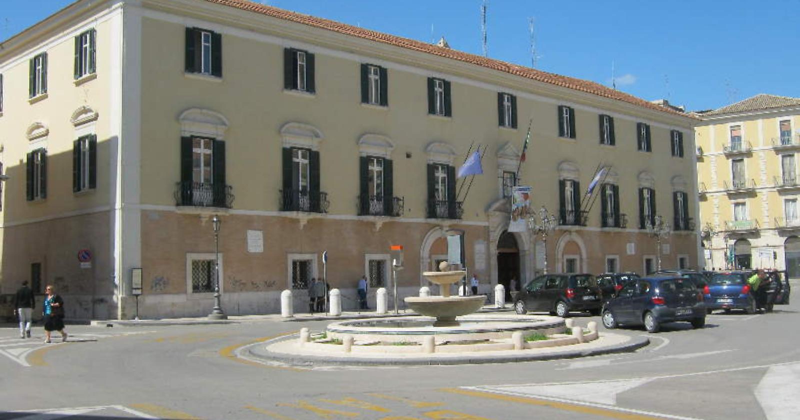 Via alle elezioni di Presidente e Consiglio della Provincia di Foggia: al voto 771 sindaci e consiglieri, il 28 settembre