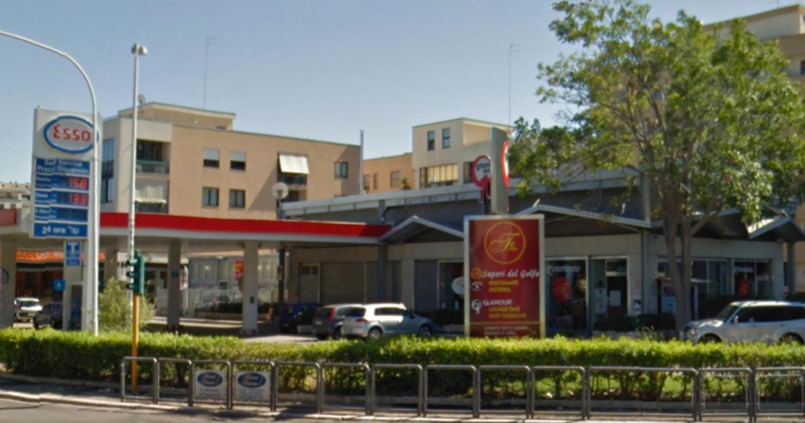 Terribile per il titolare del Glamour di Foggia: minacciato con fucile a canne mozze e rapinato dell'incasso del lungo fine settimana