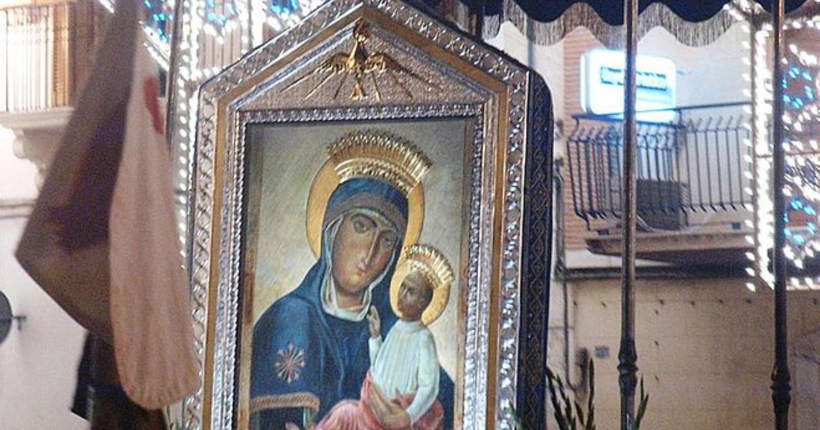 Oggi, 30 agosto 1872, l'incendio della Madonna di Siponto. Da allora, in questa data, i festeggiamenti solenni della Patrona di Manfredonia
