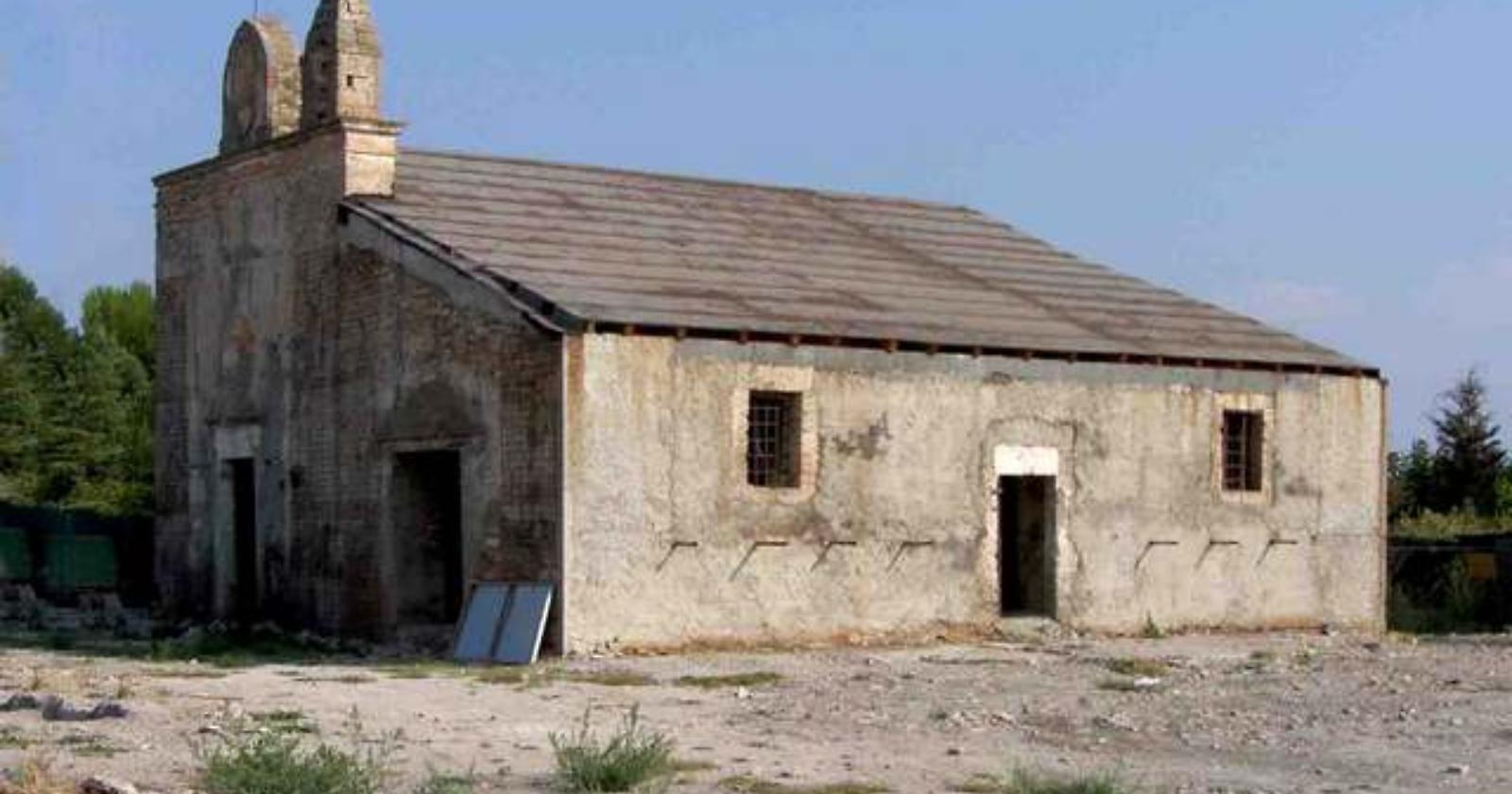 Oggi, 14 Settembre 2005, la campagna di scavo a S. Lorenzo in Carmignano: il Medioevo a due passi da Foggia