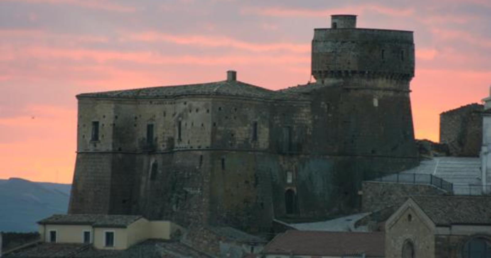 Esattamente dopo vent’anni, a Rocchetta tornano gli Ufo?