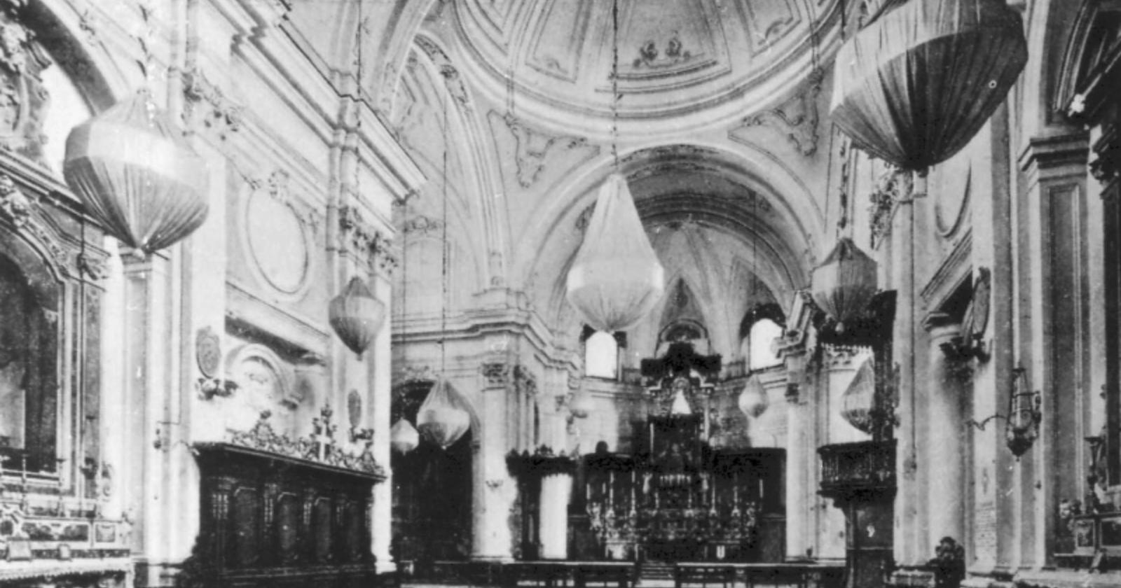 Oggi, 23 Ottobre,  l'anniversario della dedicazione alla Beata Vergine Maria della Cattedrale di Foggia che diventa Basilica