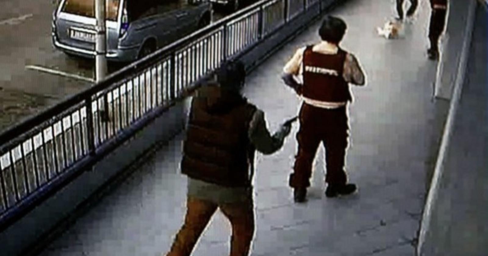 Monte Sant'Angelo, assalto vigilantes: scena ripresa dalla telecamera del Comune