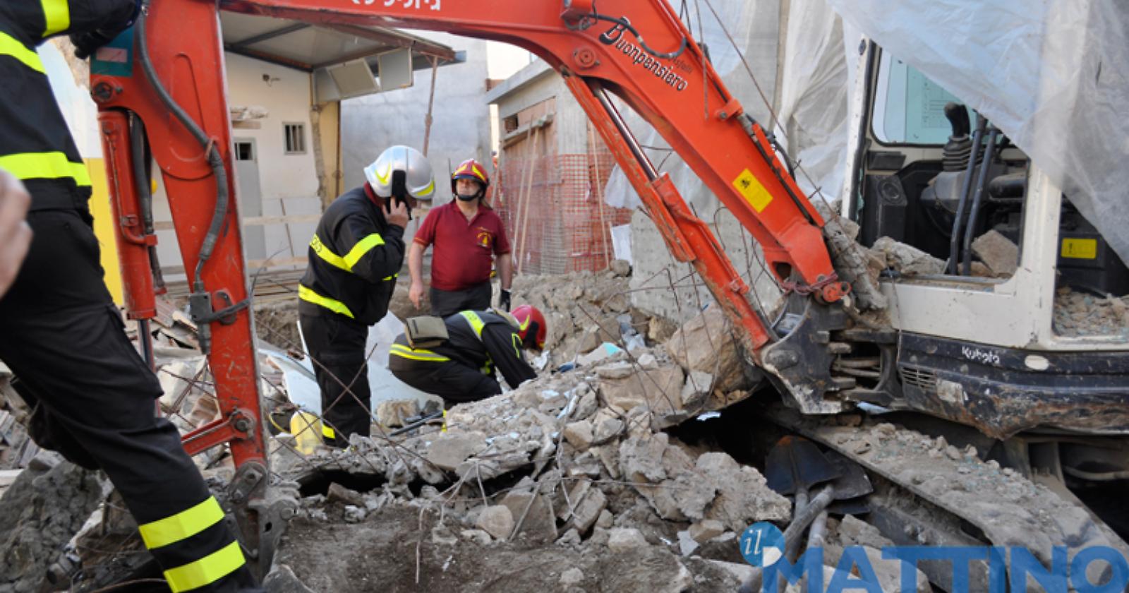 Crollo Via Ferrante Aporti: lavori di ristrutturazione irregolari