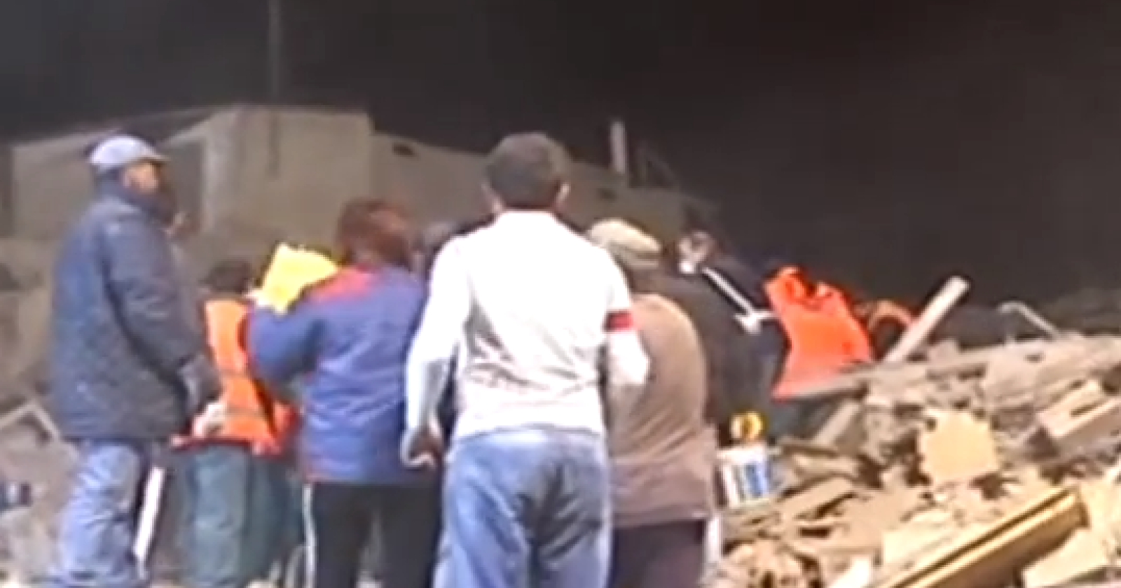 Oggi, 20 novembre 2004, il crollo di via delle Frasche a Foggia: 8 morti, 8 feriti