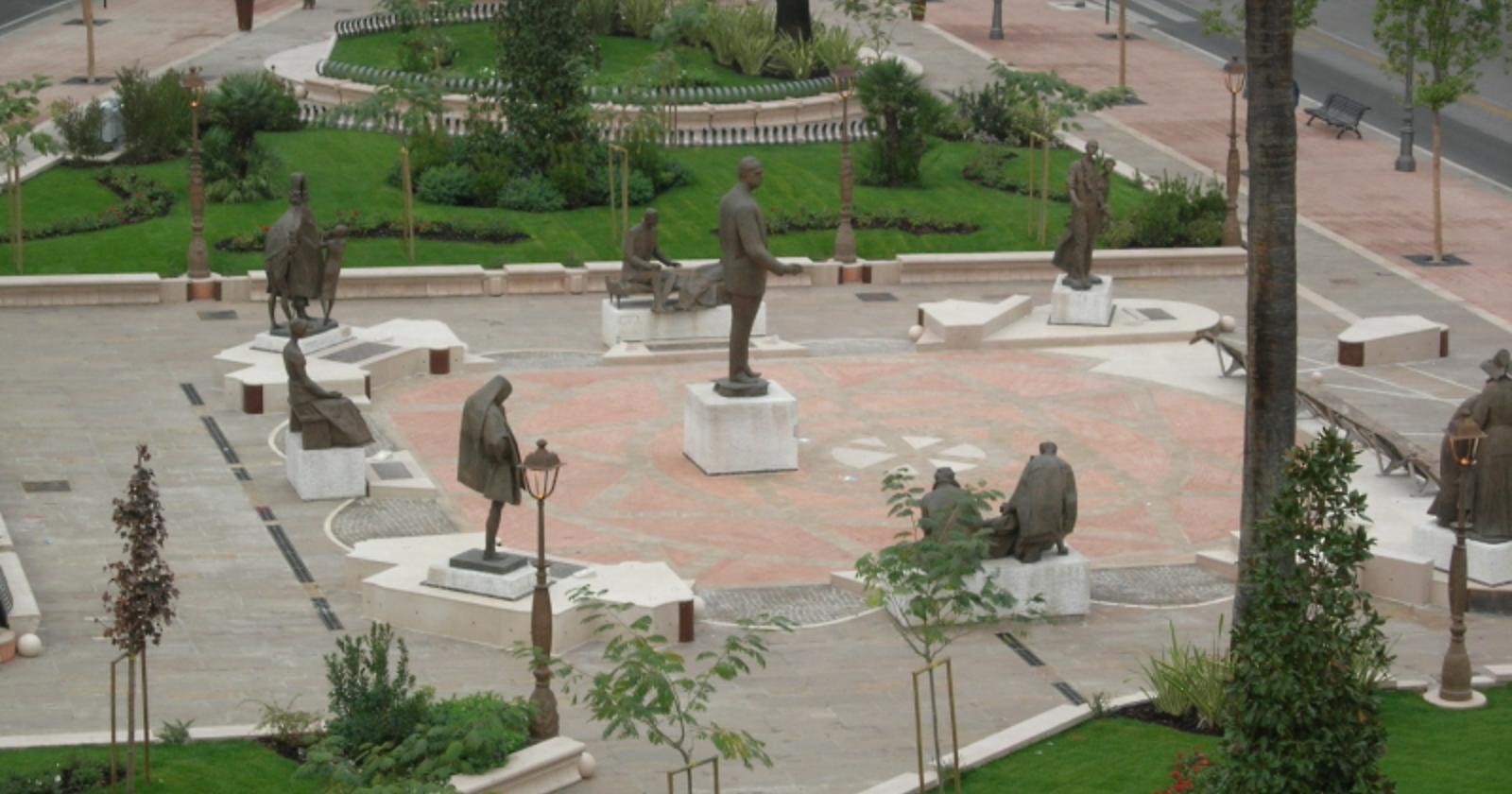 Oggi, 26 novembre 1961, l'inaugurazione della statua ad Umberto Giordano