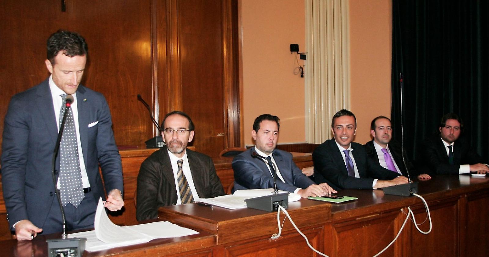Nencini sbugiarda Vendola: «Nessuna proposta per il Gino Lisa tra gli scali d'interesse nazionale»