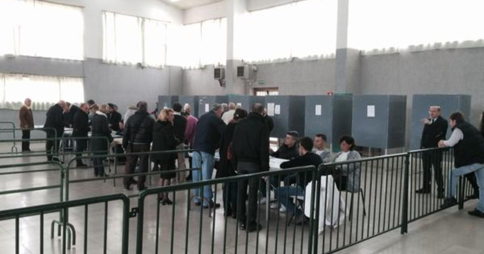 Primarie centrosinistra, 9030 alle urne alle 14:30, mille a Foggia